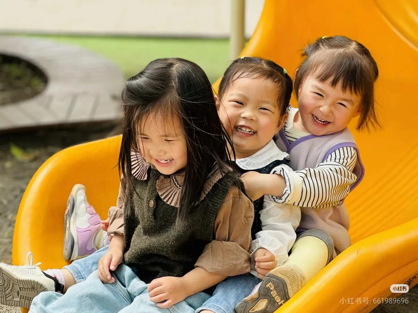 幼儿园入园焦虑_如何帮助孩子适应幼儿园_幼儿园环境参观感想