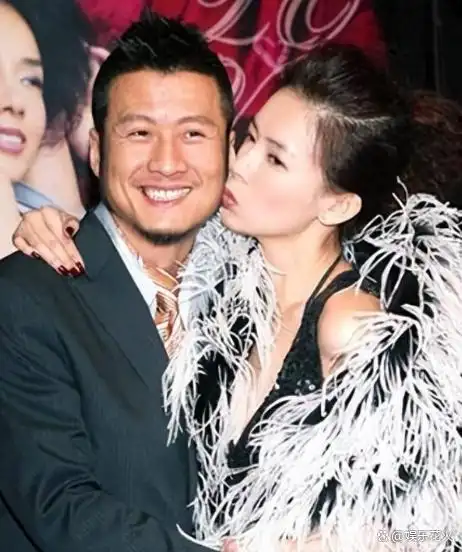 孙兴从巅峰跌落驾驶挖掘机 维生事业转型 戏剧演员孙兴人生起伏_孙兴骆莉娜