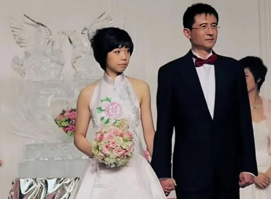徐威和袁立结过婚吗?_徐威袁立感情结局_袁立徐威为什么不结婚