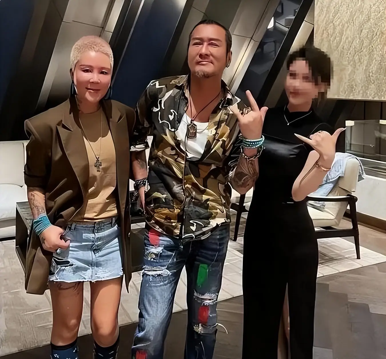 孙兴骆莉娜_孙兴卖唱生活_孙兴离婚经历