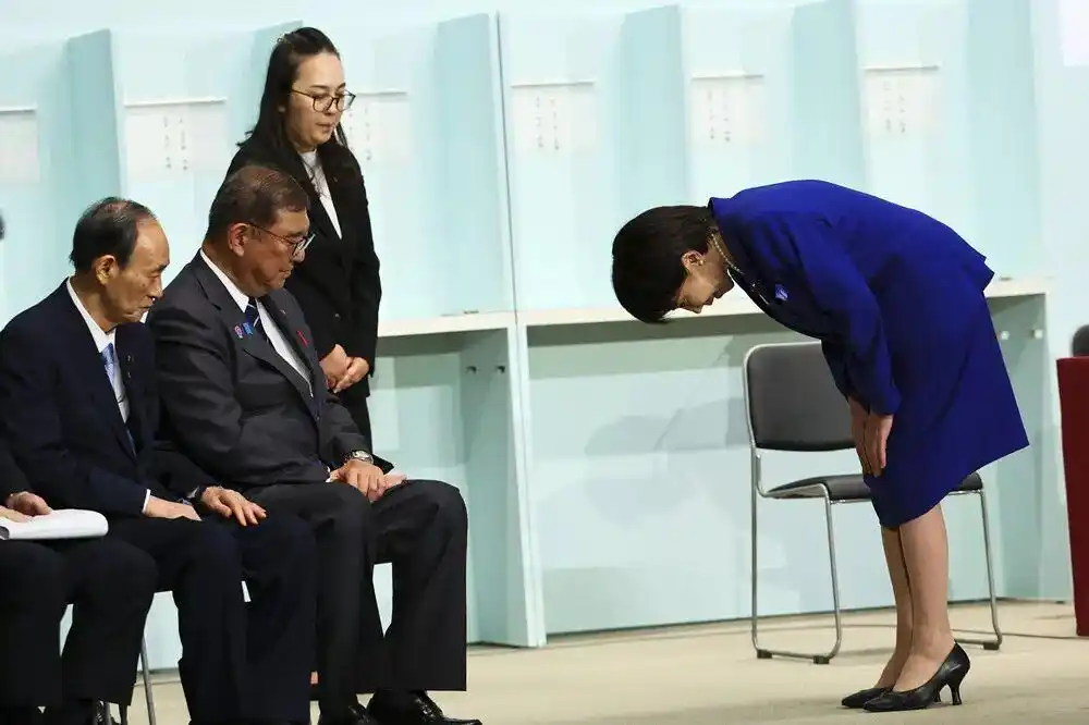 日本在野党协商联手让高市早苗落选_日本自民党总裁选举 高市早苗 靖国神社参拜