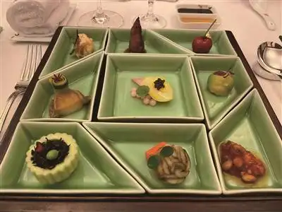 广播电台主播因“乾隆白菜”争吵 直播中摔门而去被停职 “乾隆白菜”是什么菜？凉菜真的算不上美食？