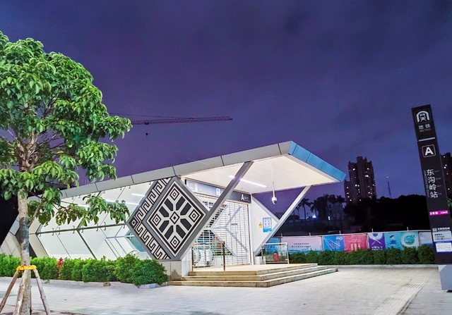 南宁公交车支付方便_南宁公交车接驳细_南宁新闻夜班车