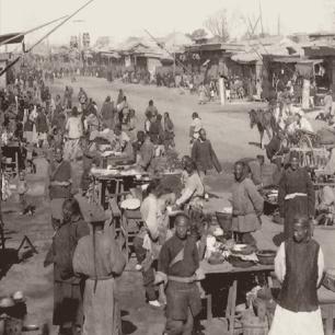 民国老照片_抗日战争历史照片_日本另类虐女图片