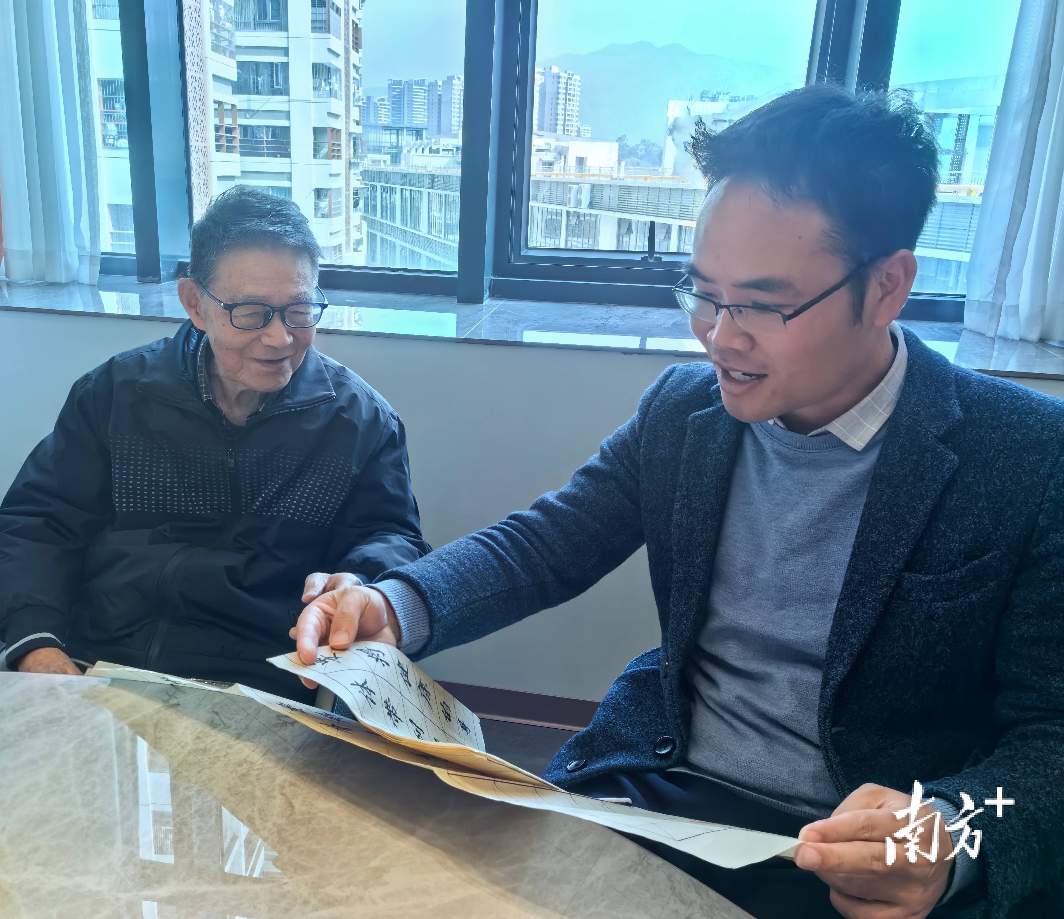 连州市老干部局新春慰问活动_连州市委老干部局走访慰问离退休干部_走访慰问退休老干部