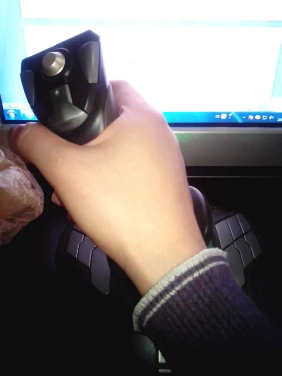 图文详解:**世界“摇杆”的操作技巧