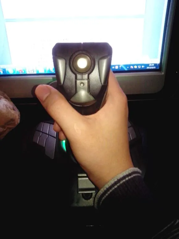 图文详解:**世界“摇杆”的操作技巧