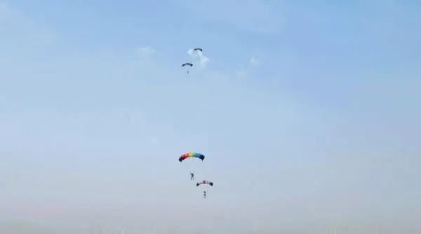 “花式整活”的大学运动会，是青春该有的样子