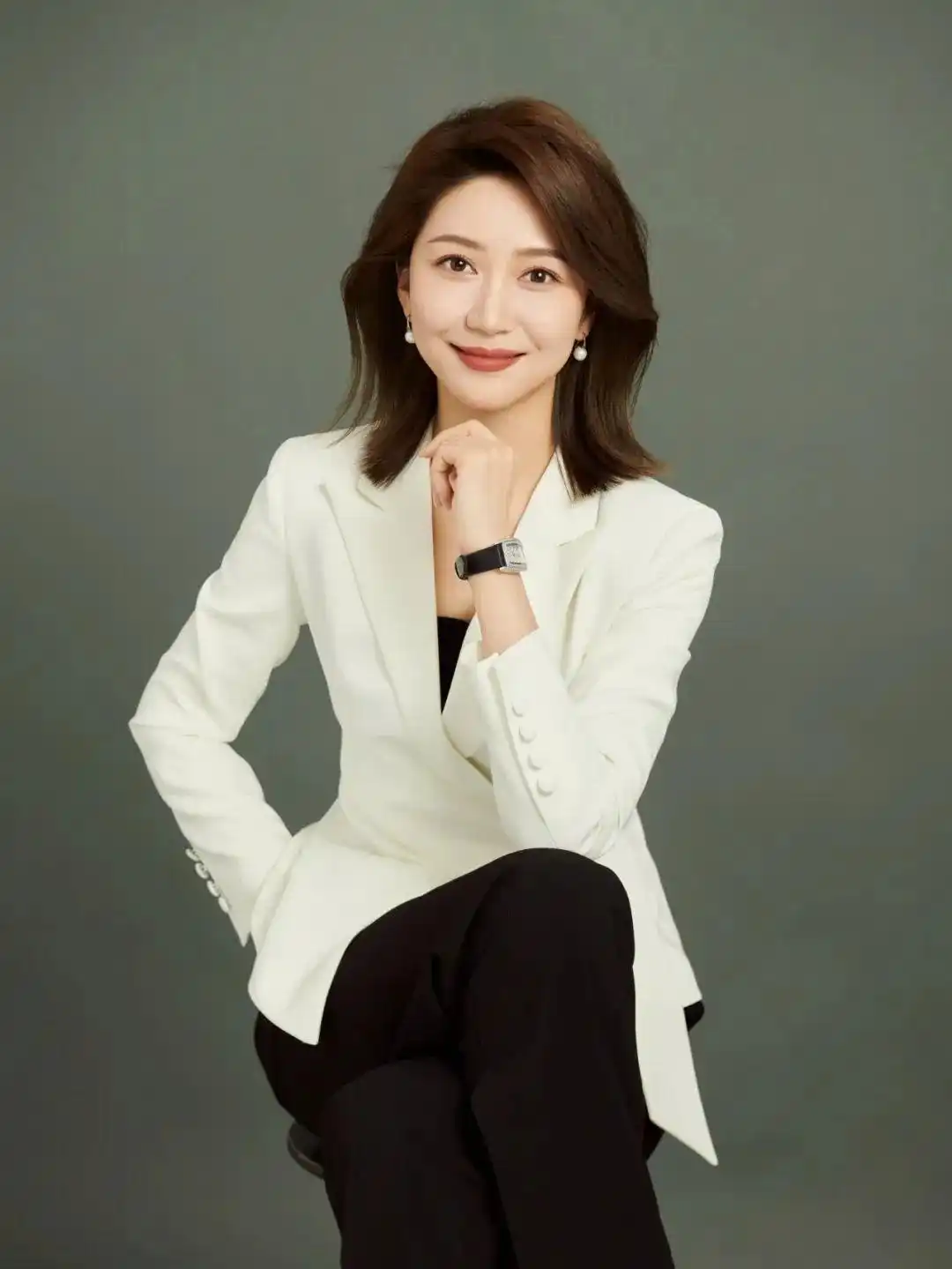 央视主持人大全_总台综艺频道左琰_中文国际主持人刘姝婧