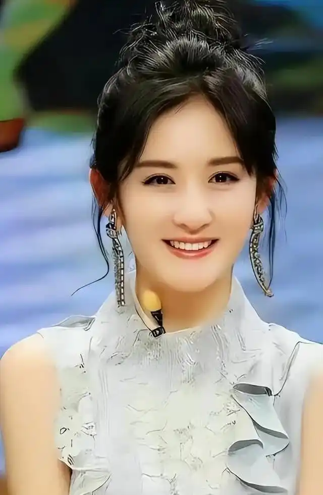 张杰谢娜演唱会热舞出轨解读_张杰谢娜婚变传闻_张杰娱乐新闻