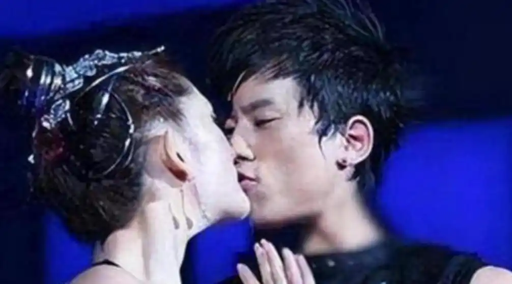 张杰从选秀到热门歌手的奋斗历程_张杰娱乐新闻_张杰谢娜离婚传闻