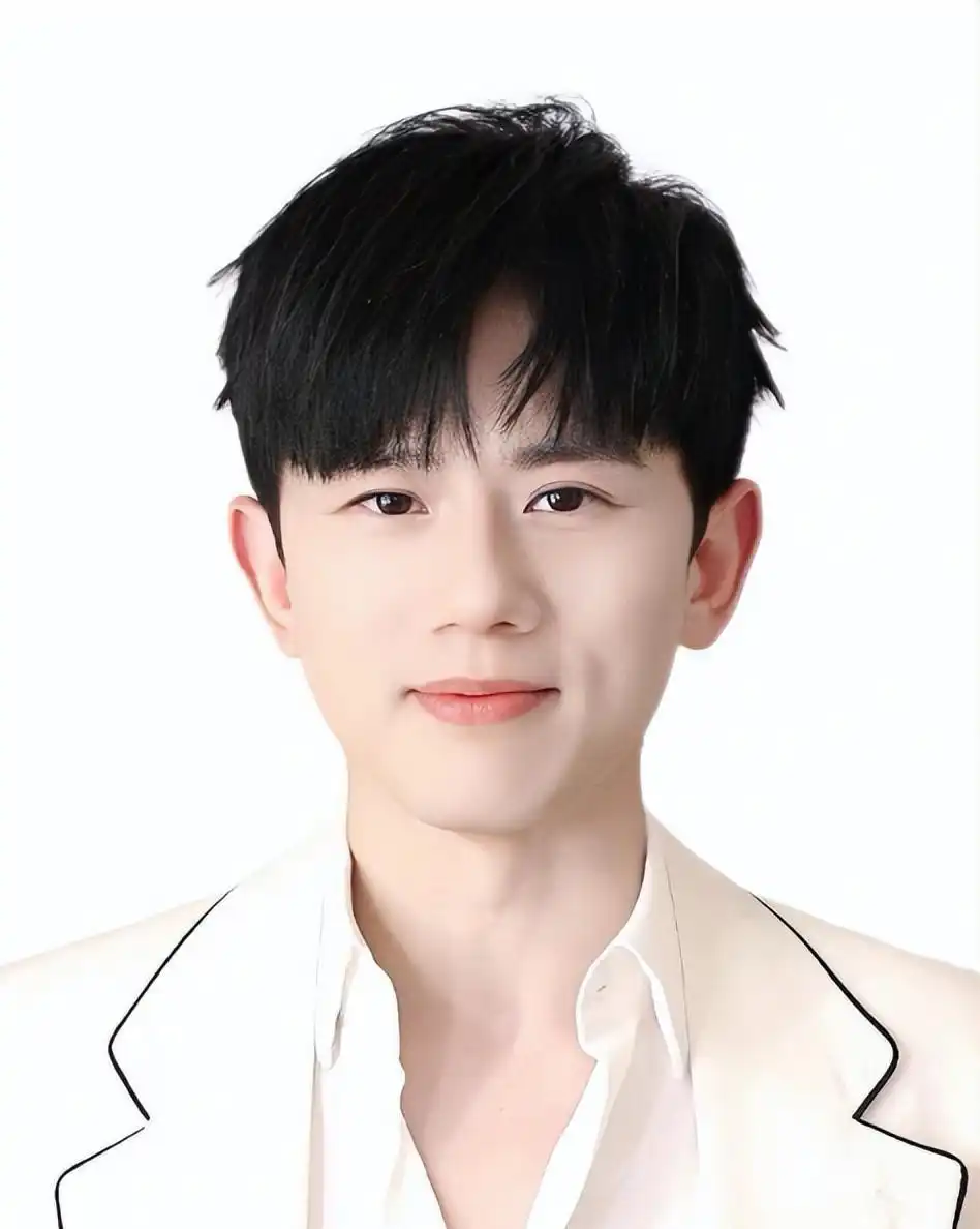 张杰参加我型我秀_张杰早年经历_张杰娱乐新闻