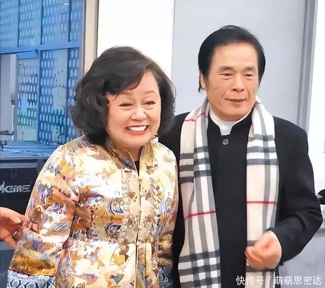 台湾男演员雷洪 七位妻子 现实版韦小宝_雷洪一妻五妾