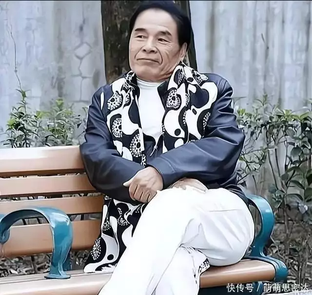 雷洪一妻五妾_台湾男演员雷洪 七位妻子 现实版韦小宝