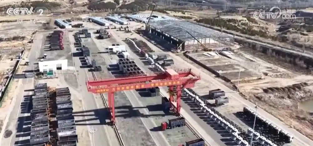 中东部地区降温4℃—8℃_强冷空气影响路径_强冷空气来袭!多地降幅达15℃以上