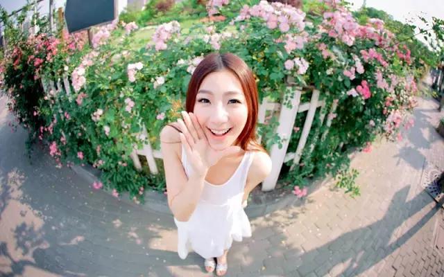 如何用18一140的镜头拍郁金香_拍出唯美人像的七个要点_花卉人像拍摄技巧