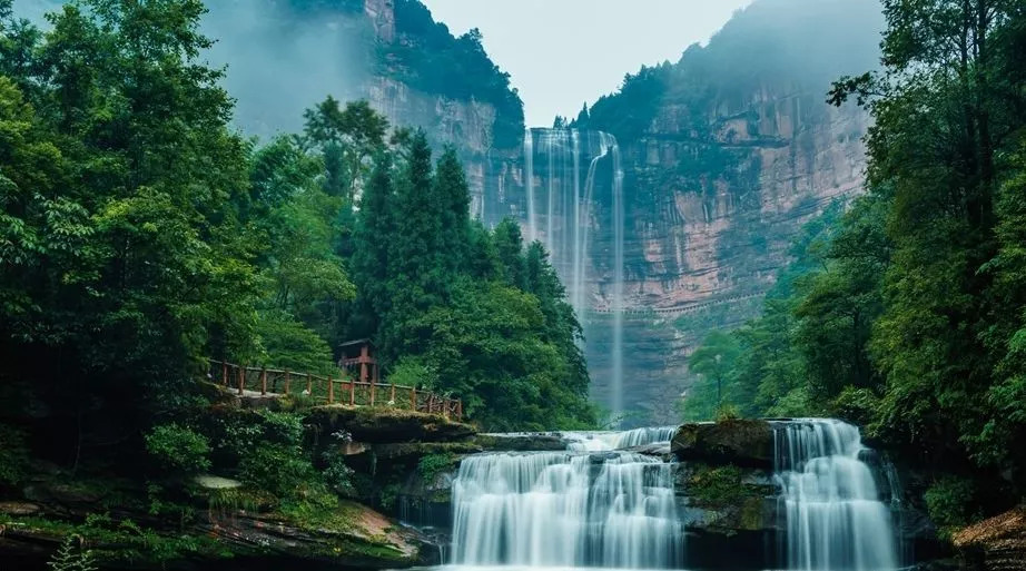 中国最美景点排行榜_重庆最美旅游景点 金佛山 巫山小三峡
