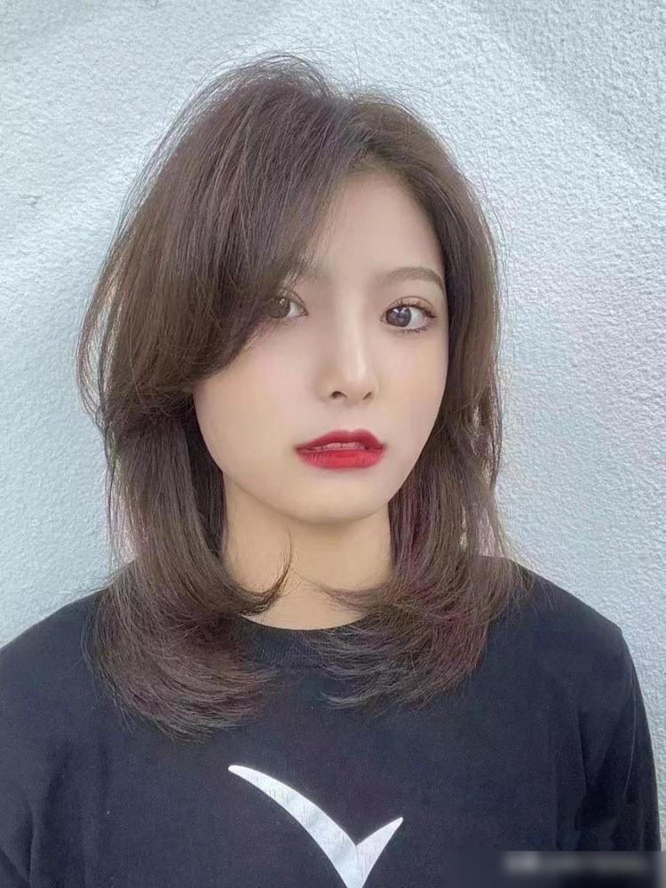 推边短发欧美风大波浪_短发造型视频_适合女性个性化发型