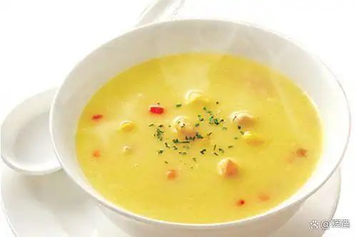土豆汤_土豆浓汤做法_清爽土豆蔬菜汤食谱