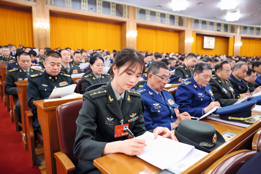 2025年全国两会，王立军图片_2025年全国两会 高质量完成十四五规划任务 中国式现代化进程
