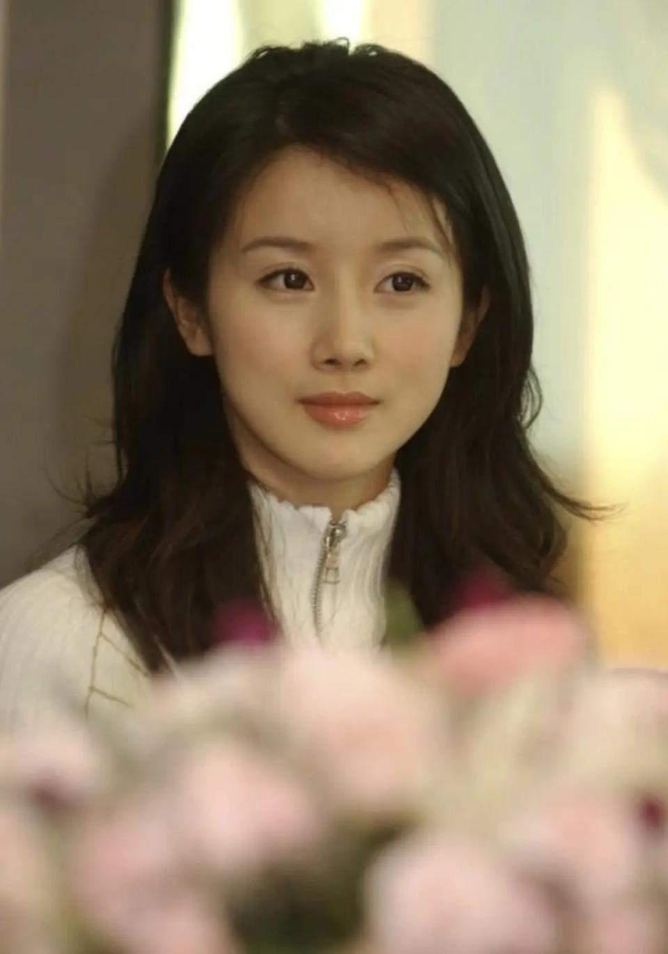孙菲菲官宣离婚 亲子鉴定 丧偶式婚姻_孙菲菲称为婚姻做过亲子鉴定