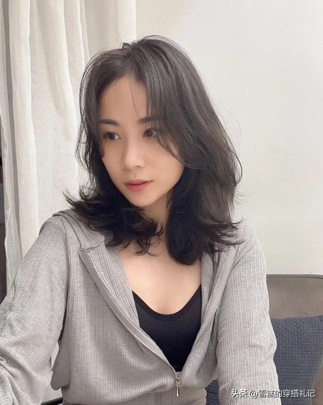 时尚造型分寸得当_中长发梨花烫内扣发型_发型选择流行趋势