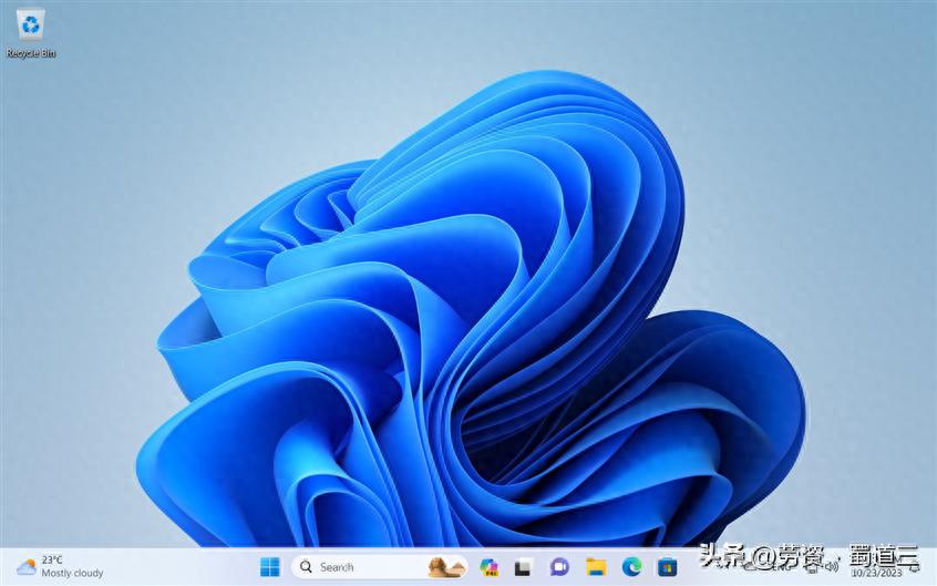 Windows 11 任务栏隐藏设置_电脑下面的任务栏不见了怎么办_Windows 11 任务栏自动隐藏功能