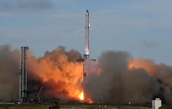 中美登月竞赛_NASA星舰计划_马斯克第二代星舰最后一次试飞