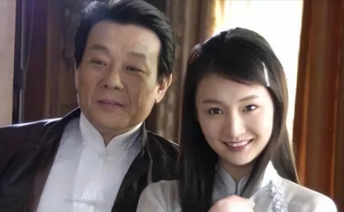 寇世勋双妻家庭影响子女婚姻观_寇家瑞39岁未婚生女不结婚_寇家瑞多少岁