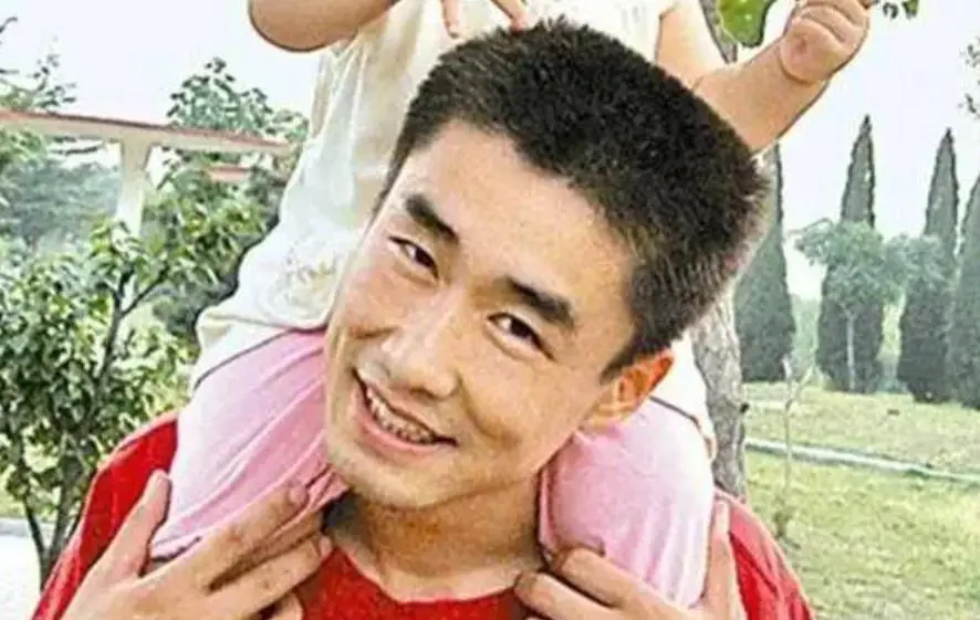 青州二炮沈星_西安二炮工程大学沈星 无名小桥英勇救人 青州市民缅怀英雄