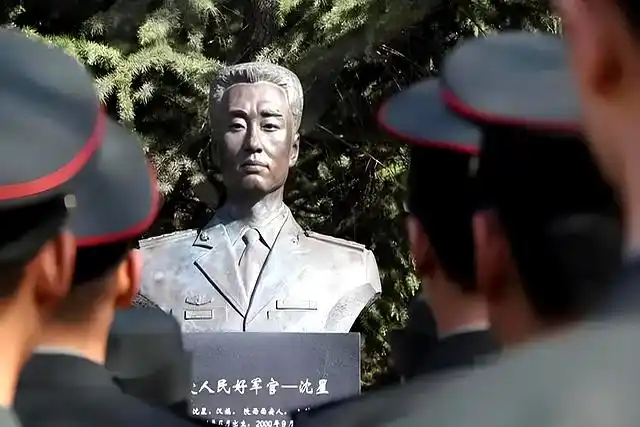 青州二炮沈星_沈星 军人 投身救孩子_沈星 南阳河 舍己为人