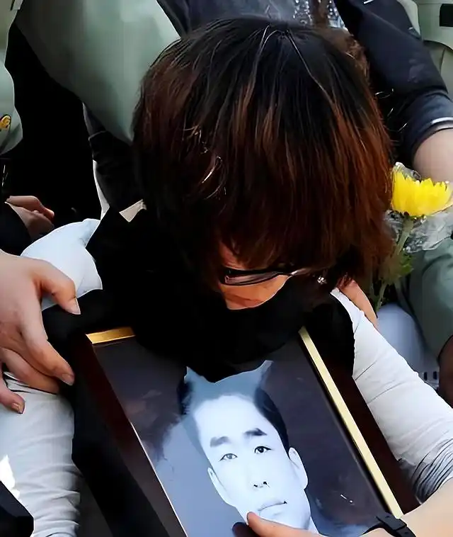 沈星 军人 投身救孩子_沈星 南阳河 舍己为人_青州二炮沈星