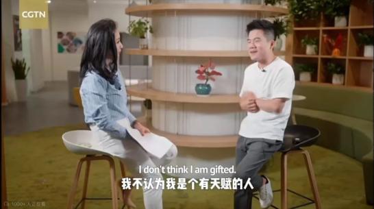 董宇辉学英语的意义_董宇辉CGTN英文专访_李阳评董宇辉英语差