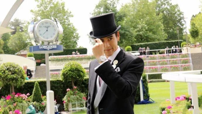 英国帽子礼仪文化_帽子历史演变_工作帽子的礼仪