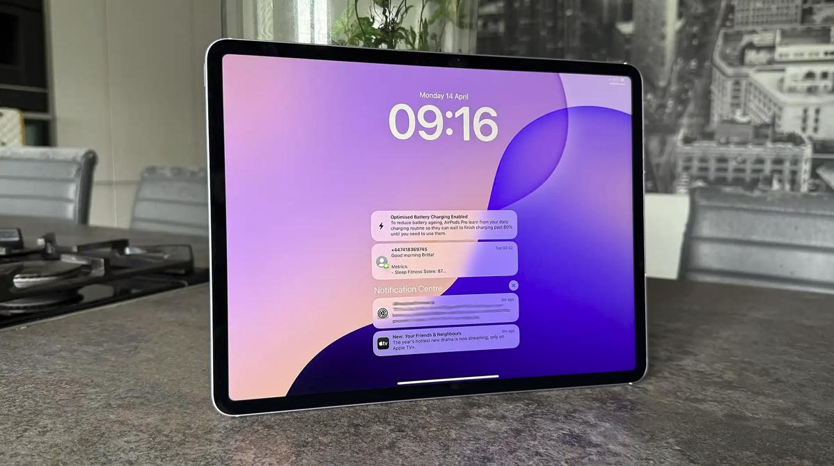 M5 iPad Pro 配件体验_iPad Pro 生产力工具_苹果平板电脑什么游戏最好玩