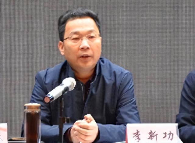 李新功多次强奸未成年少女事件详情_河南永城市委办公室副主任李新功强奸未成年死刑_李新功强奸用壮阳药物