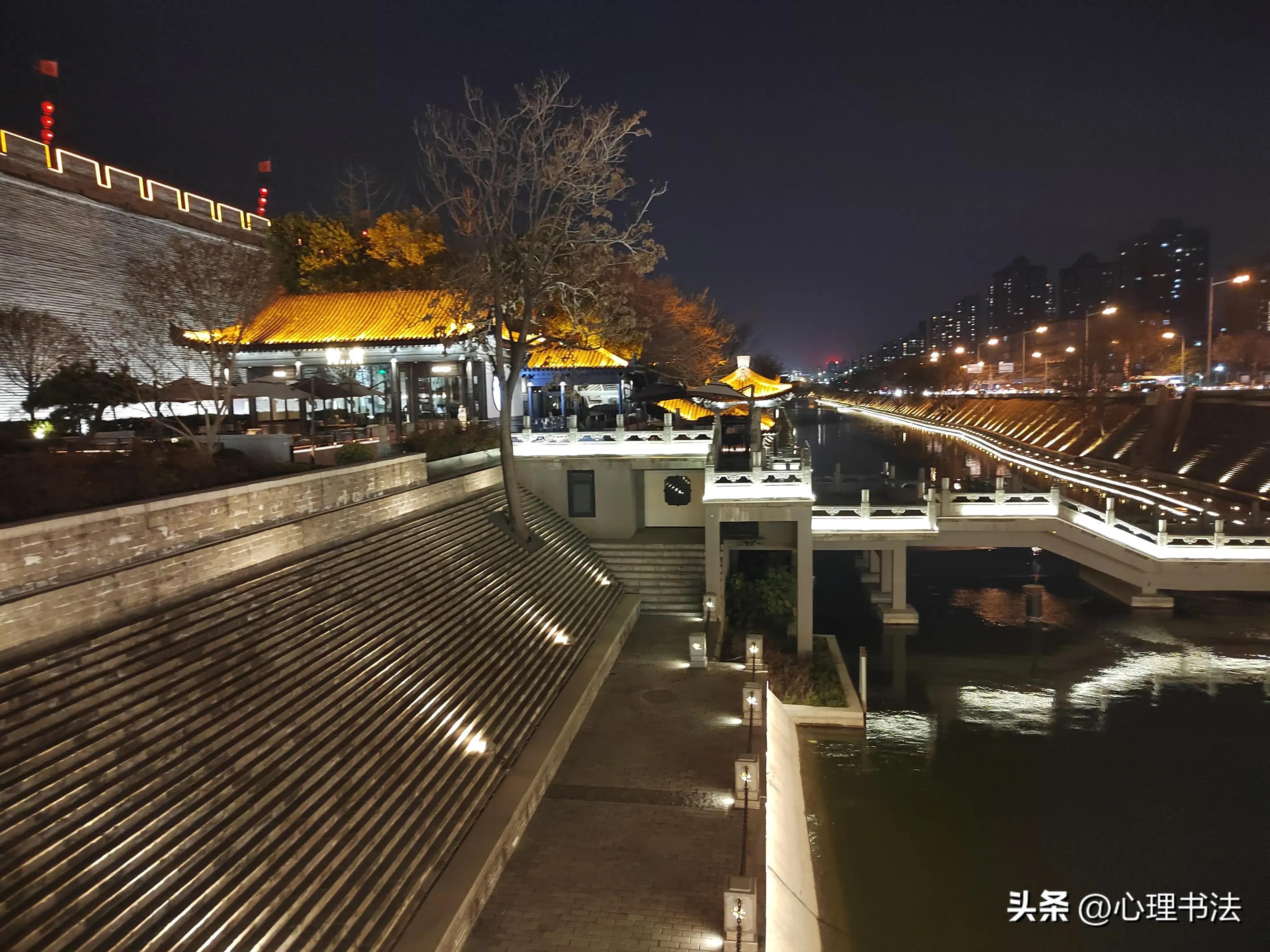 小人得势就会挖骨剜心地祸害君子！都不“不得罪小人”怎么了得？