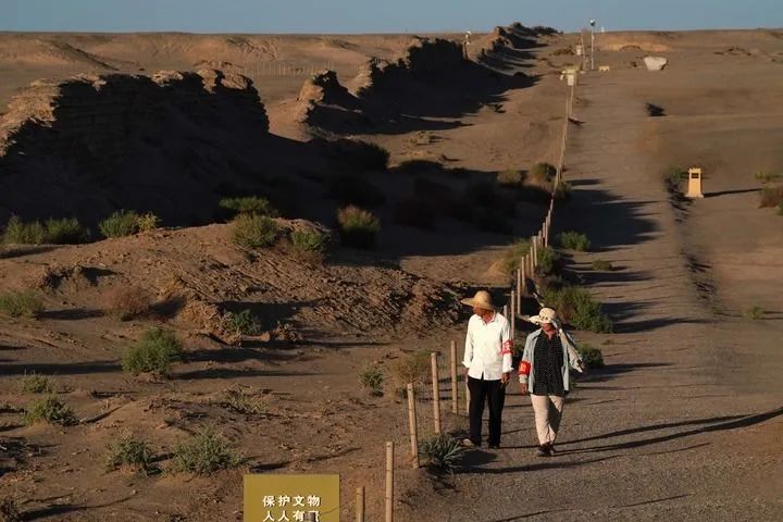 敦煌建筑特点_莫高窟历史文化_敦煌旅游攻略