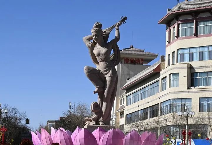 敦煌建筑特点_敦煌旅游攻略_莫高窟历史文化