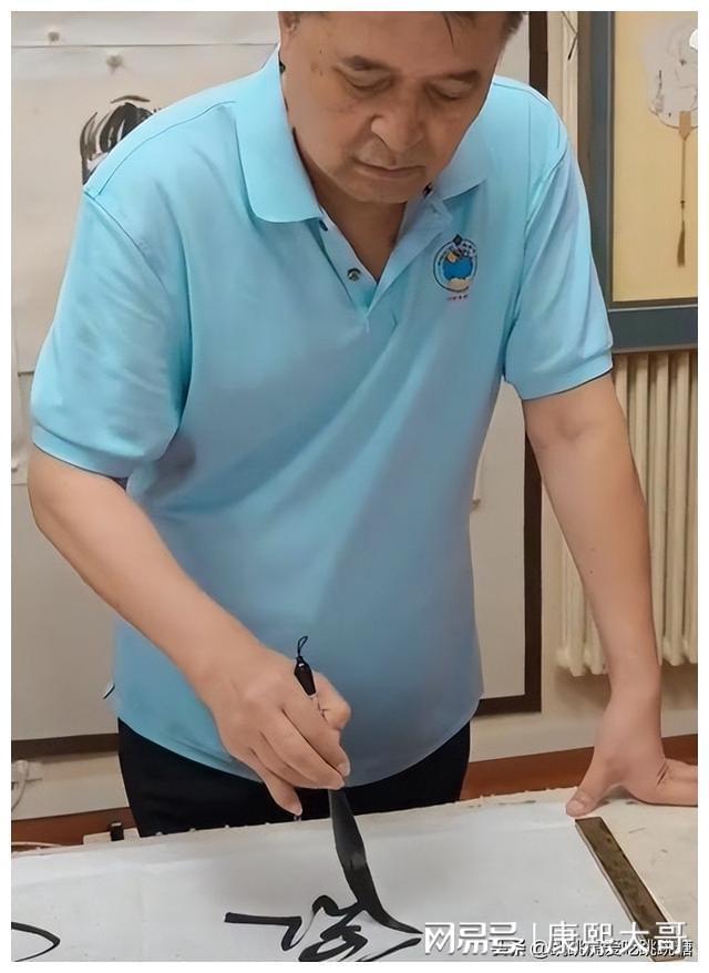 毕福剑智取威虎山视频内容_毕福剑 智取威虎山_毕福剑智取威虎山原唱视频