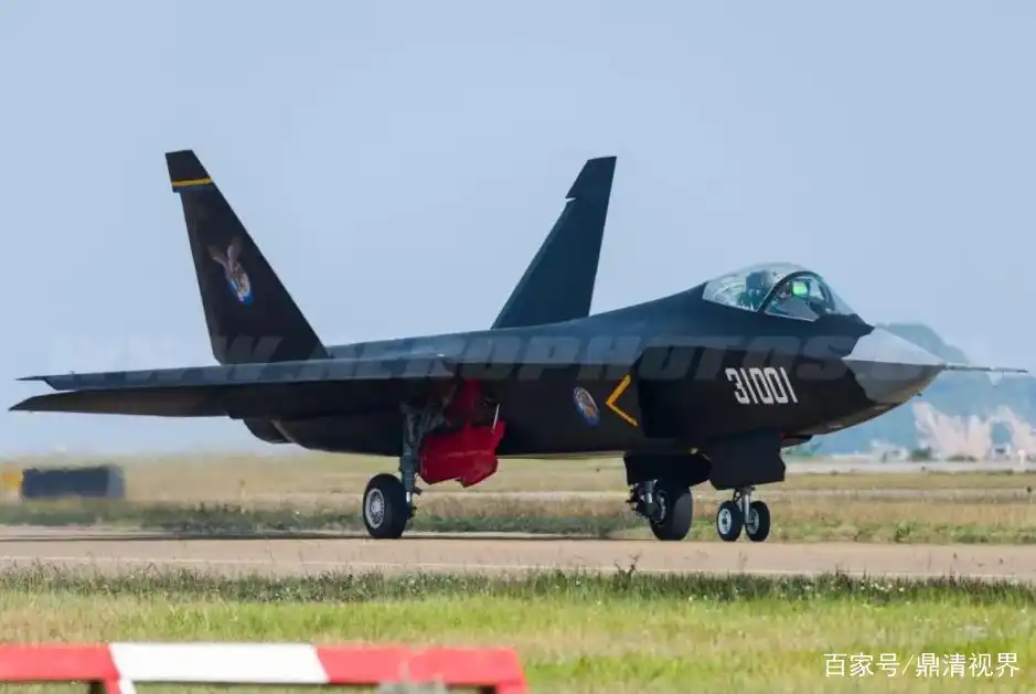 福建舰电磁弹射技术突破_中国第三艘航空母舰福建舰下水命名仪式_中国究竟需要几艘航母