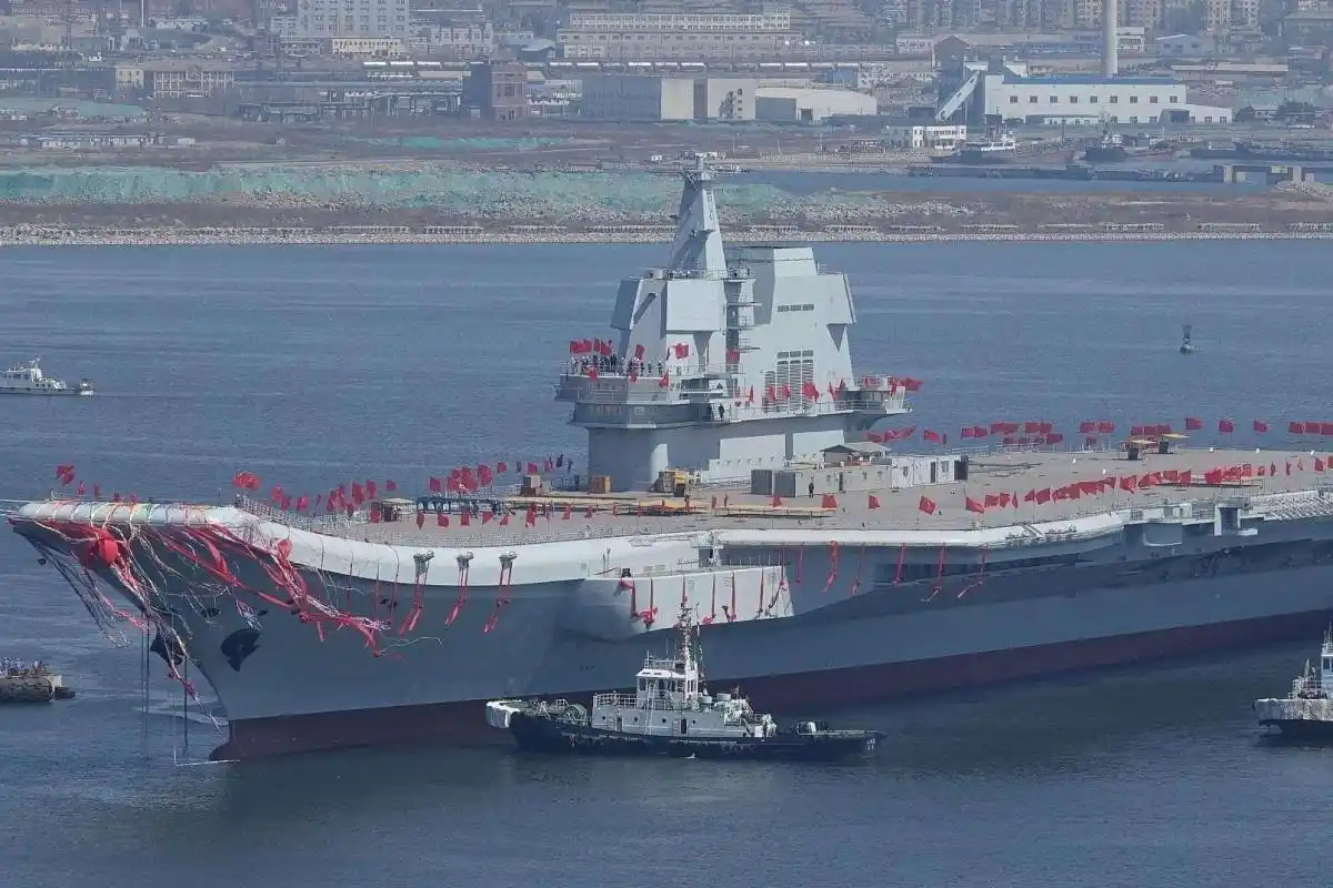 中国国防政策与航母发展_中国究竟需要几艘航母_中国航母建造数量