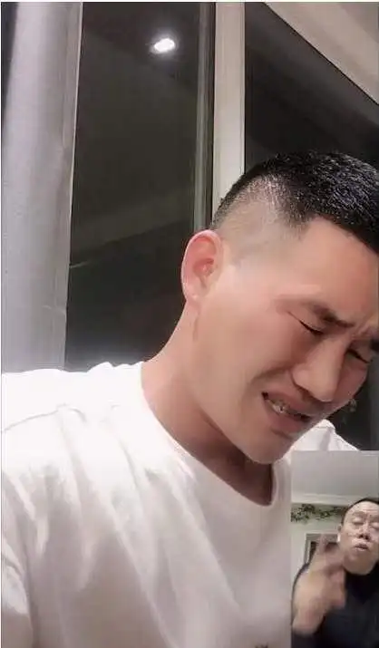 “嘎子”谢孟伟回应直播穿警服骂人_潘长江连线谢孟伟教育带货_网络带货主播遭遇假货事件
