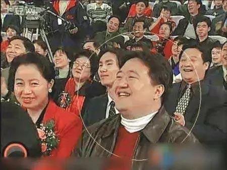 央视春晚笑脸哥缺席原因_春晚笑脸哥冉东升_笑脸哥2019年春晚门票曝光
