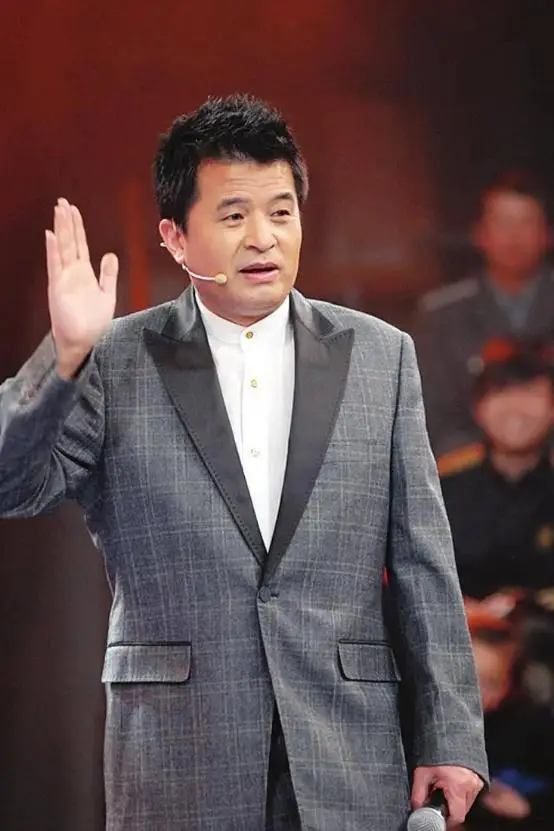 毕姥爷现状揭秘_毕福剑星光大道近况_饭局 毕福剑