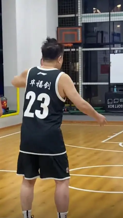 毕福剑星光大道近况_毕姥爷现状揭秘_饭局 毕福剑