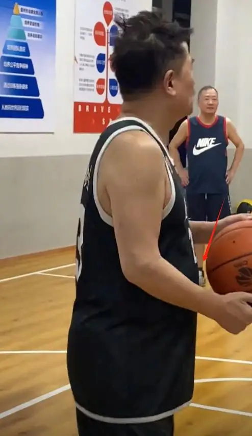 毕姥爷现状揭秘_饭局 毕福剑_毕福剑星光大道近况