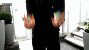 魔方四面还原公式_最强大脑 魔方复原方法 罗马房间记忆法