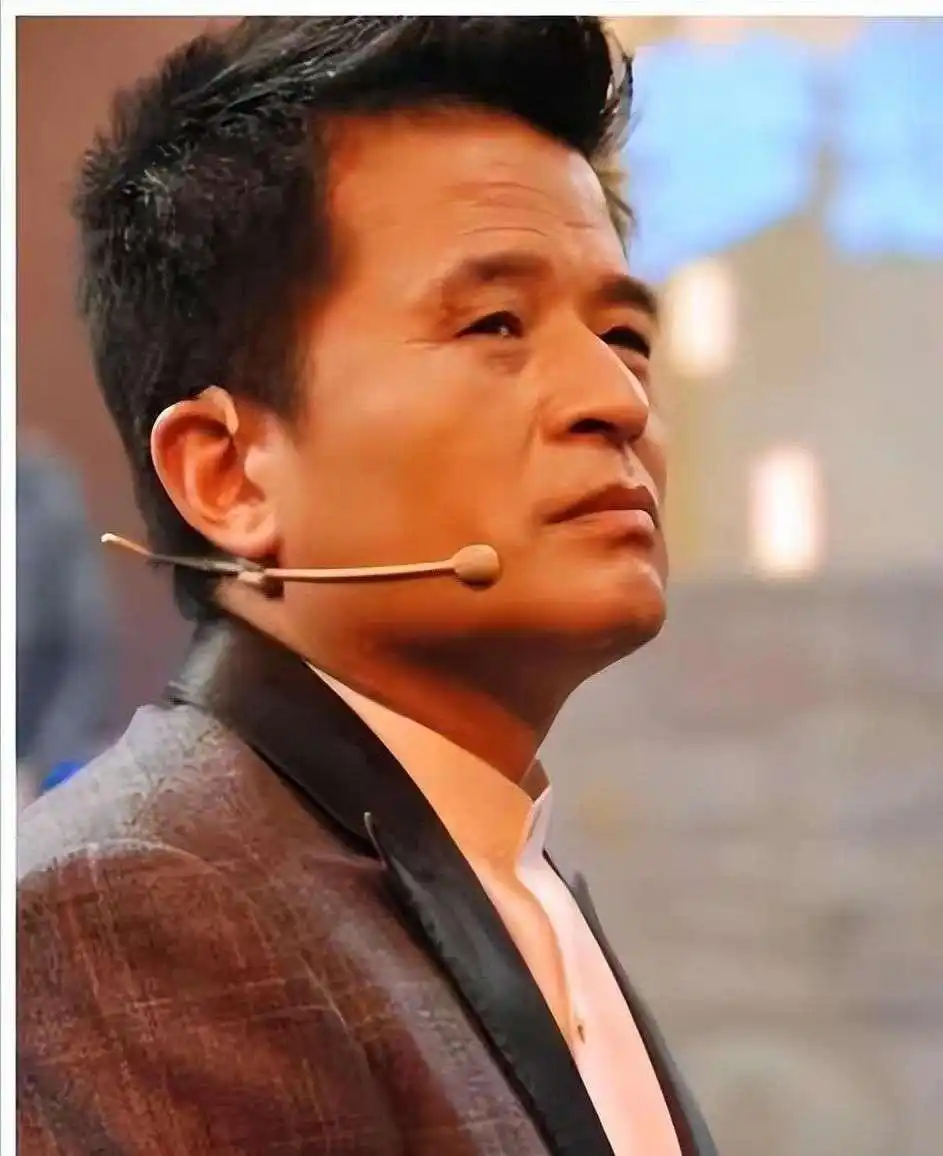 毕福剑 饭局_毕福剑晚节不保事件始末_毕福剑从央视离职后生活