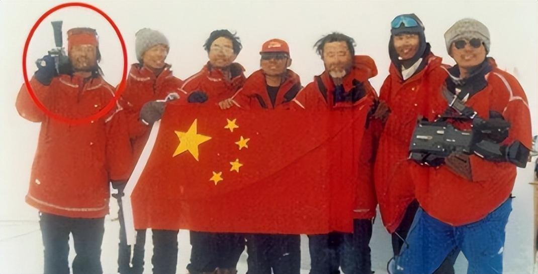 毕福剑64岁生活状态_毕福剑近况视频_毕福剑 饭局